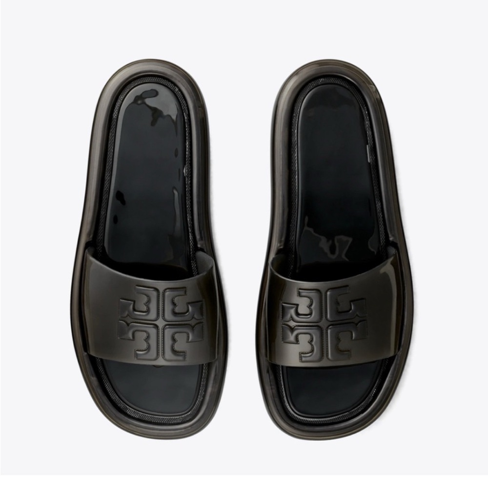 Tory burch sandals